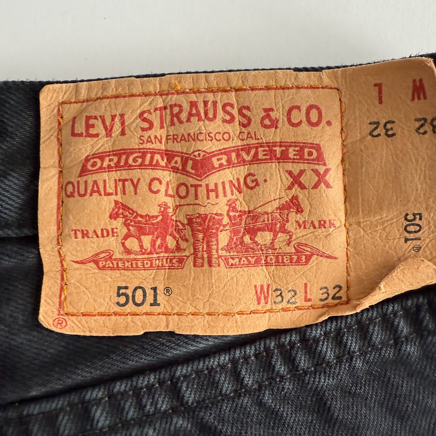 Levis 501 Straight Leg Jeans - 32 X 32