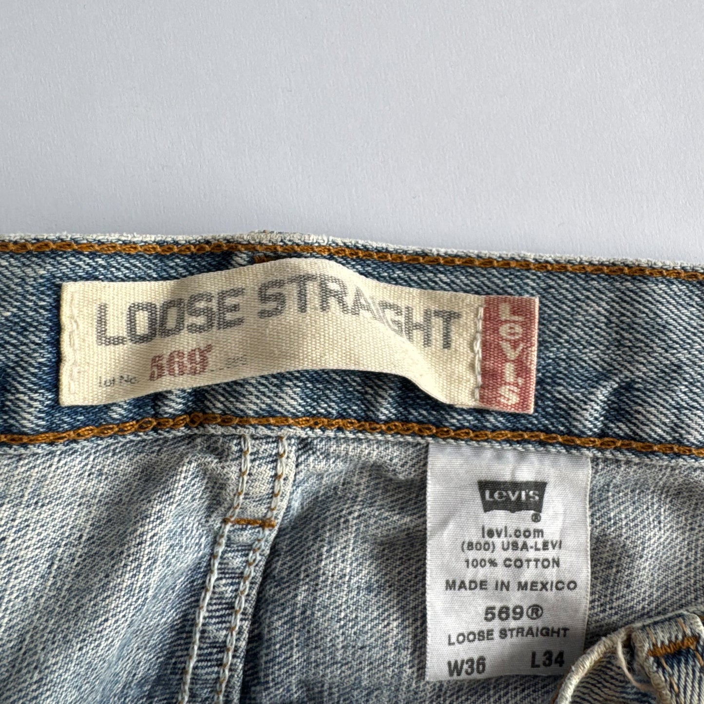 Levis 569 Baggy Jeans - 36”