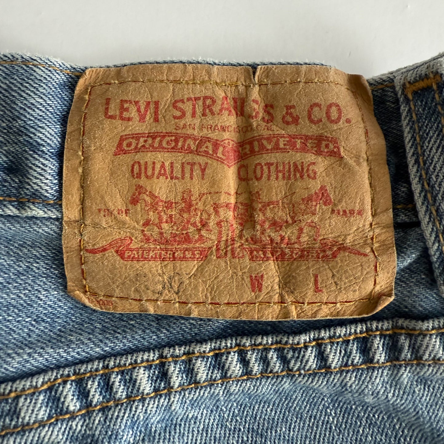 Levis Wide Leg Jeans - 38 X 32