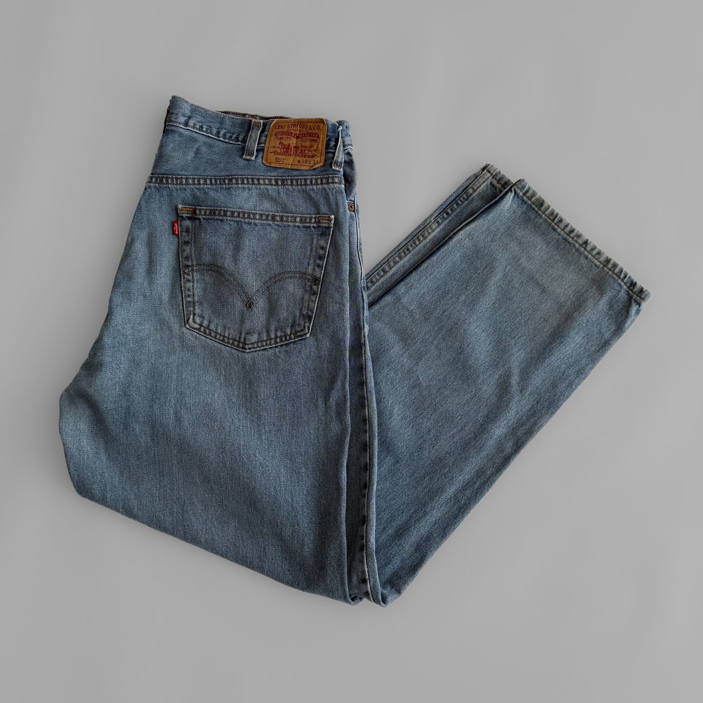 Levis 550 Wide Leg Jeans - 38 X 32