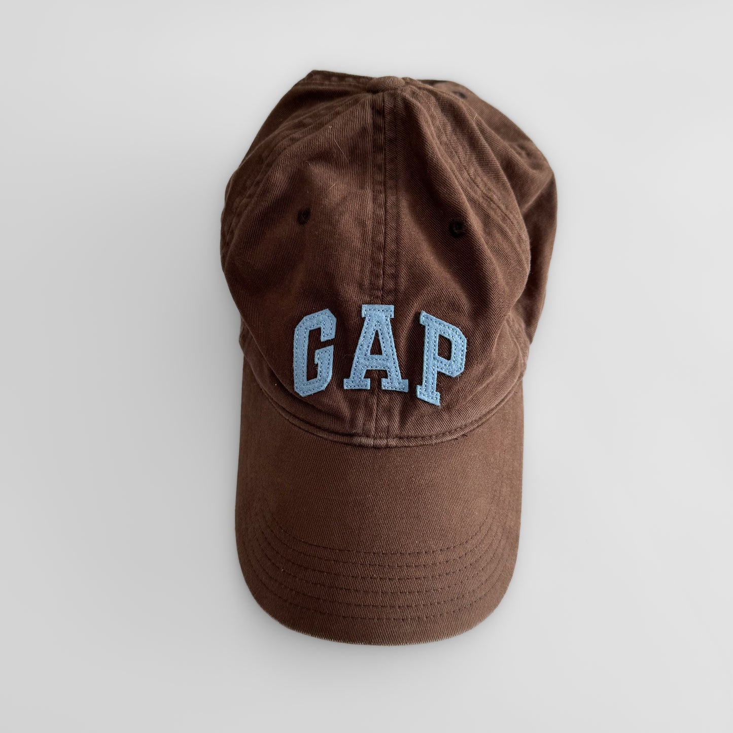 00s Gap Cap