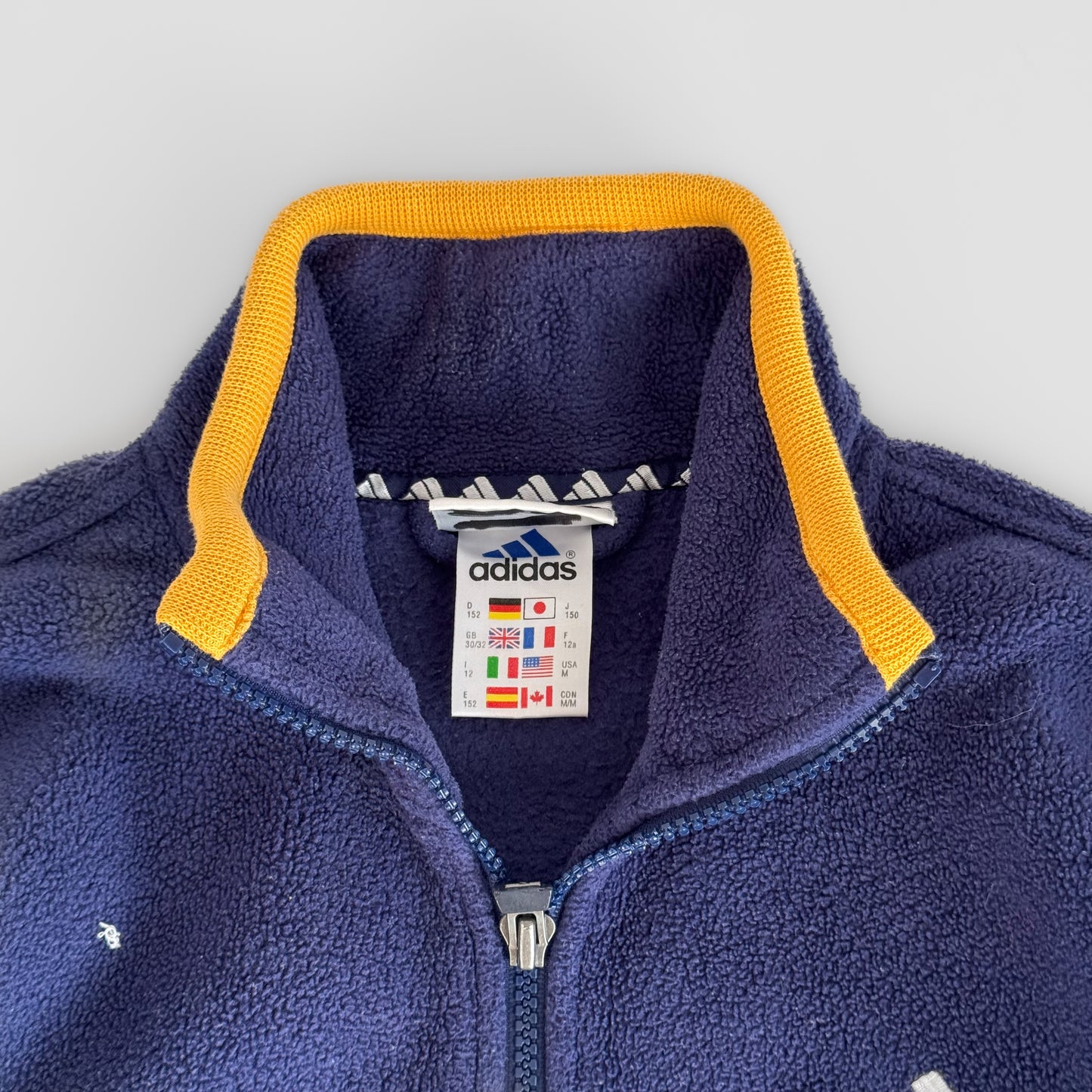 Adidas Fleece - Medium