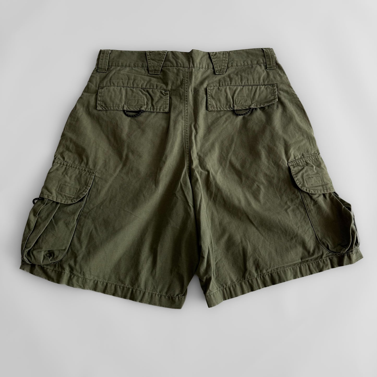 Nike ACG Cargo Shorts - 30”