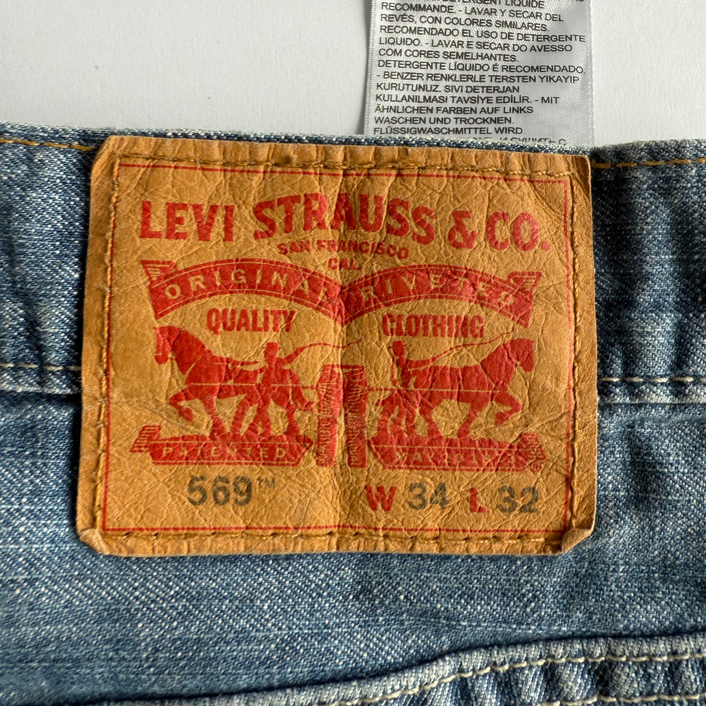 Levis 569 Straight Leg Jeans - 34”
