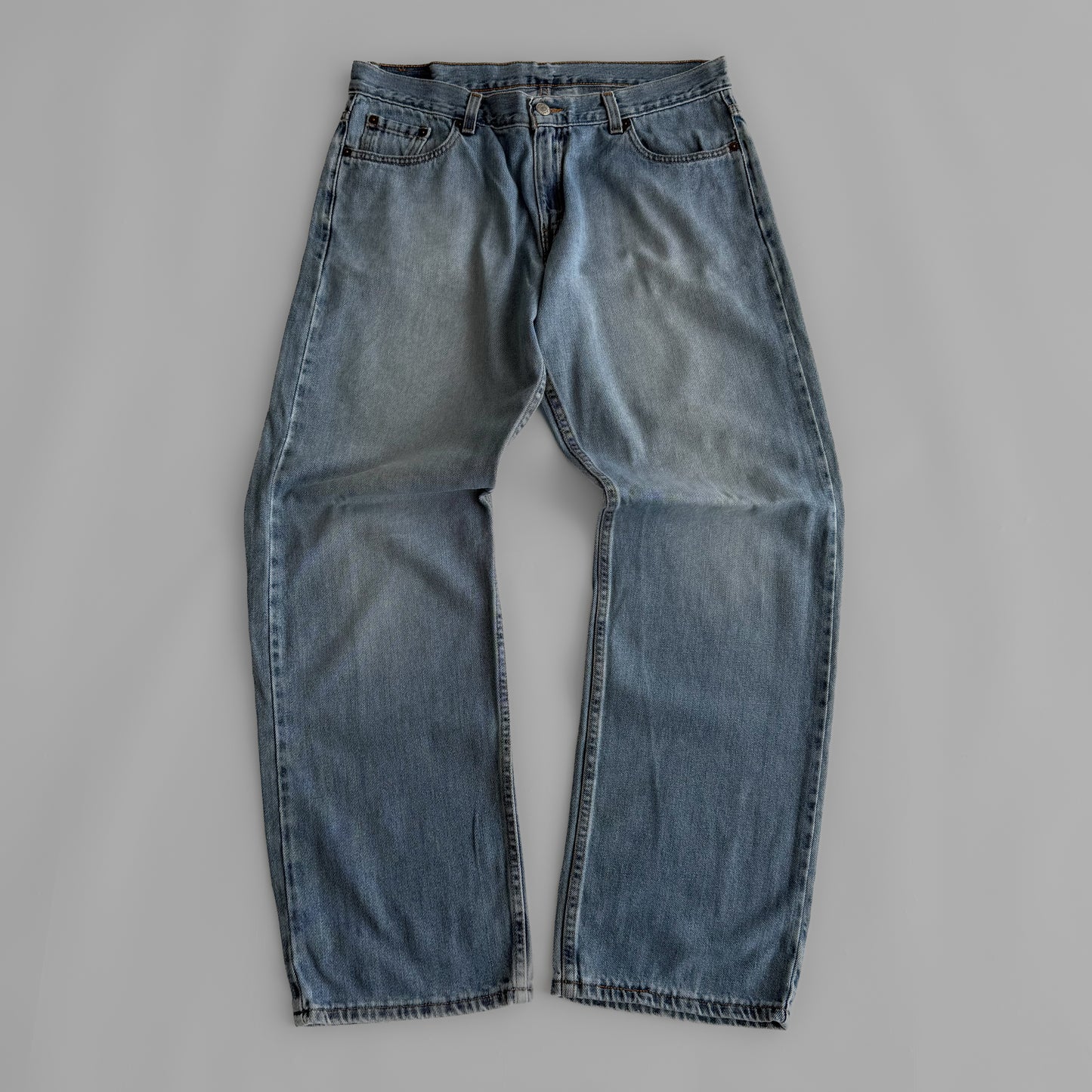 Levis Straight Cut Jeans - 33”