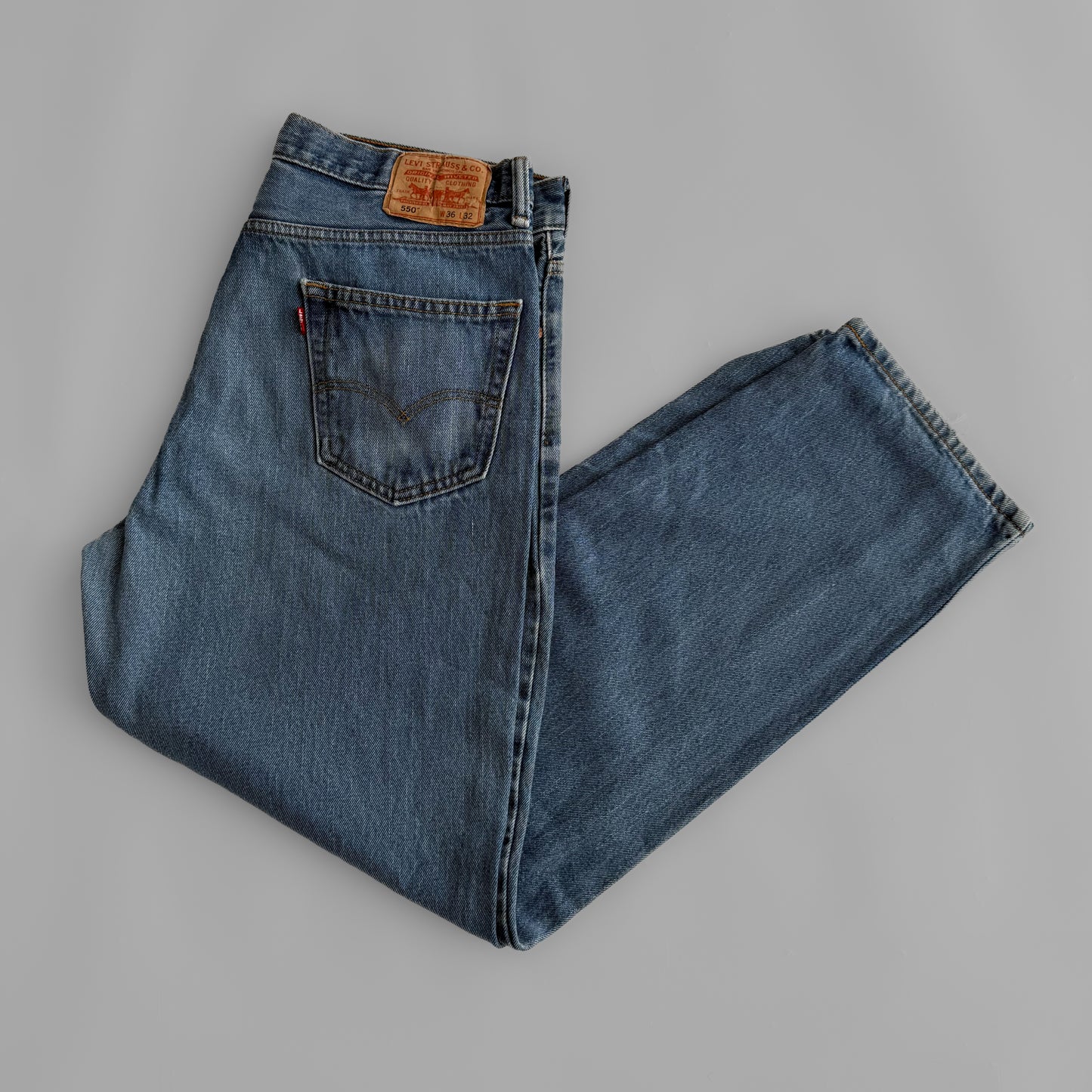 Levis 550 Wide Leg Jeans - 36 X 32