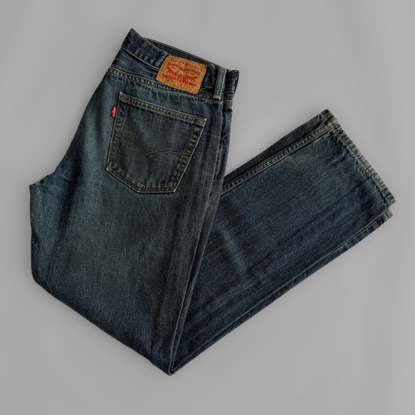 Levis 514 Straight Leg Jeans - 33 X 32