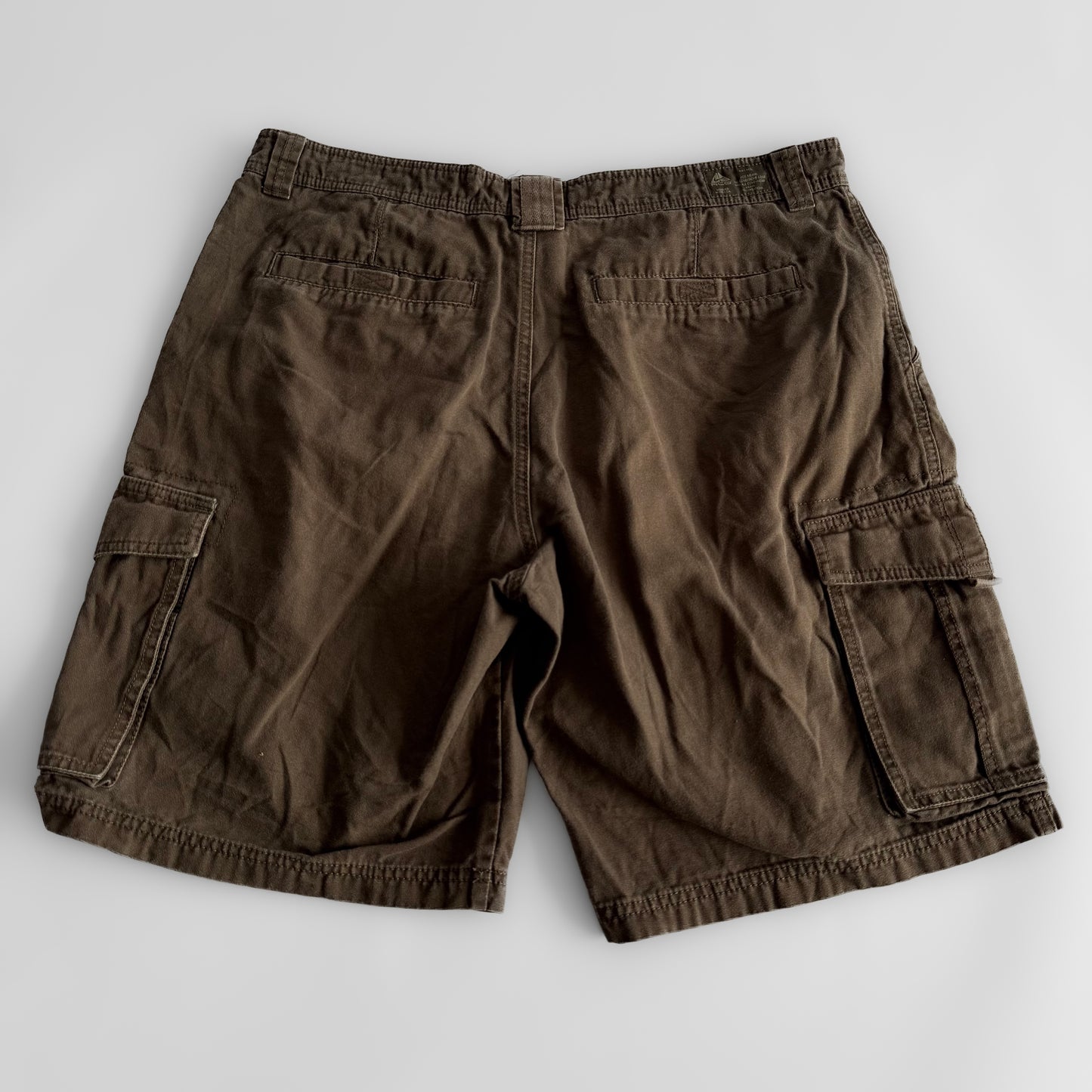 Nike ACG Cargo Shorts - 36”