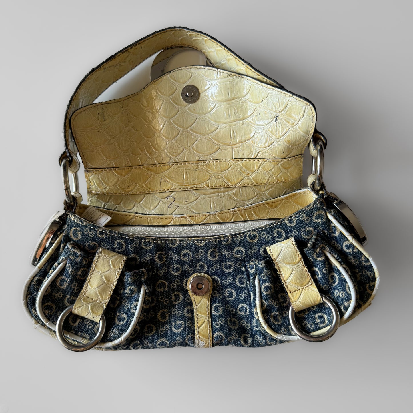Guess Shoulder Bag