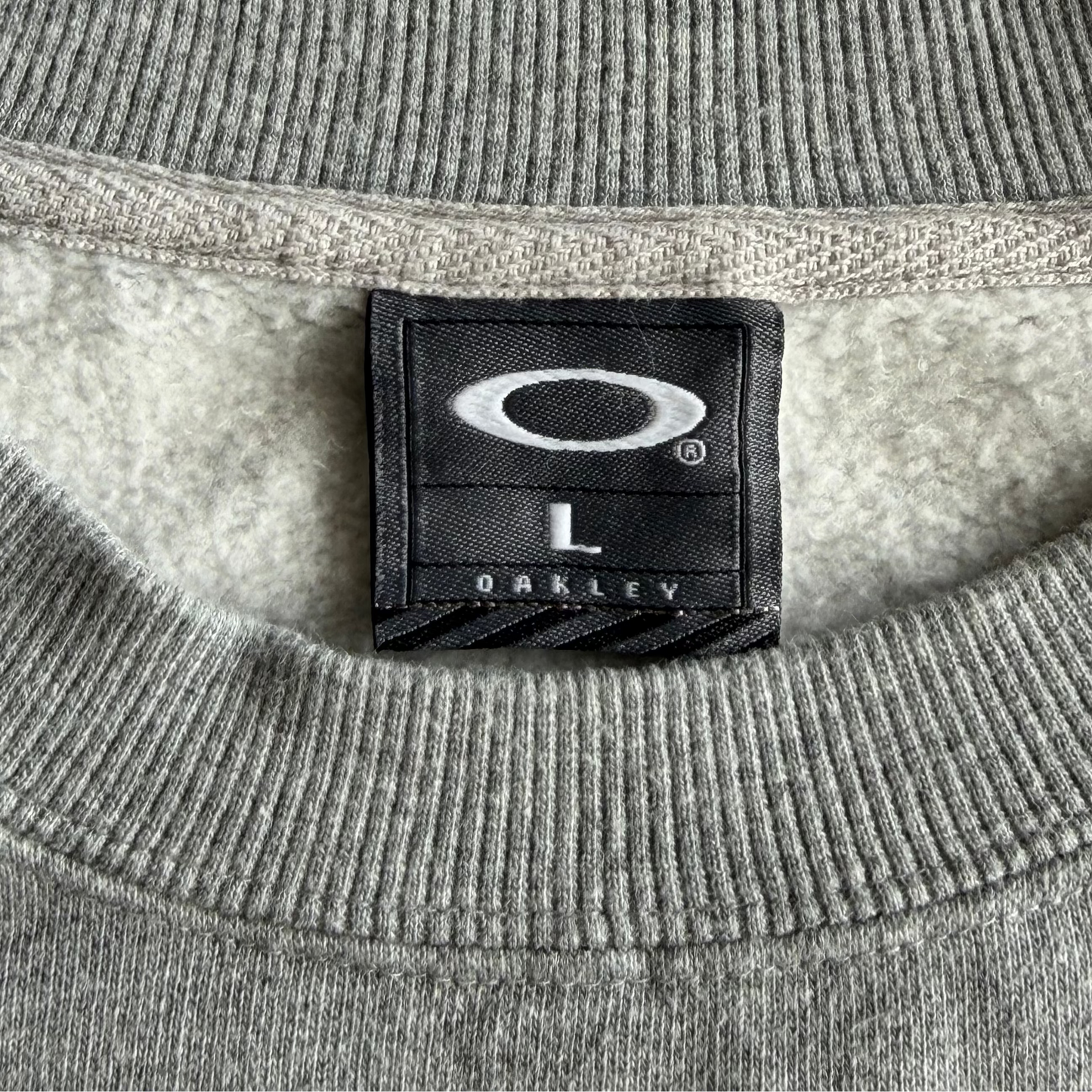 Y2K Oakley Ellipse Panelled Sweatshirt - L