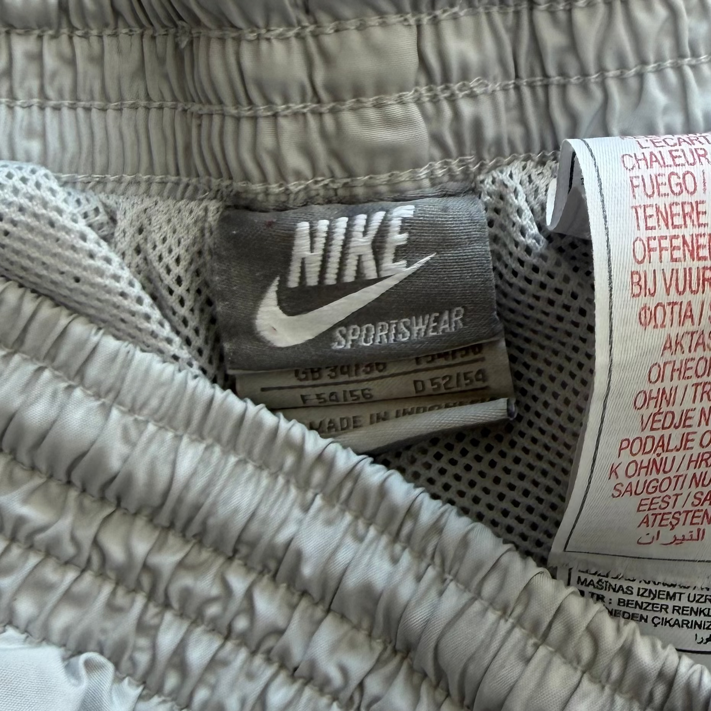 2K Nike Air Wide Leg Track Pants - L
