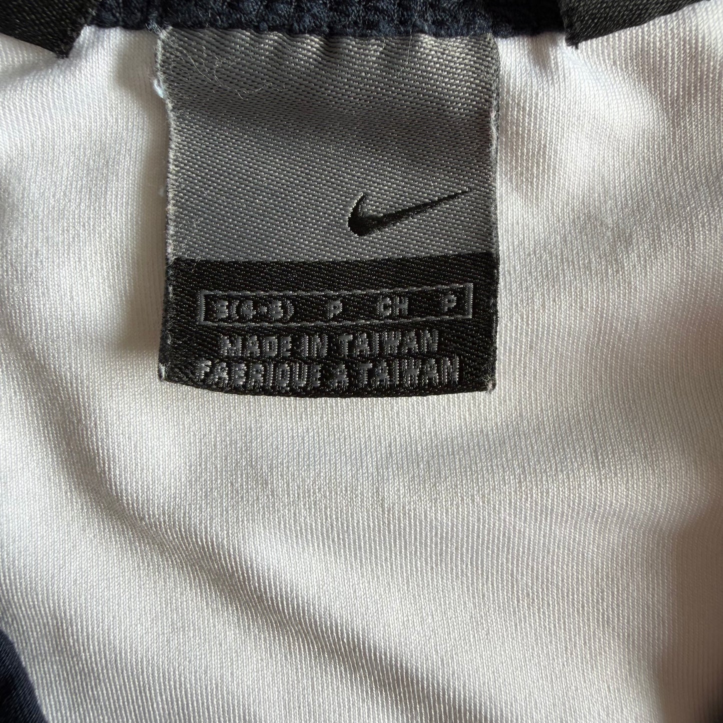 Y2K Nike Asymmetrical Activewear Top - S/M