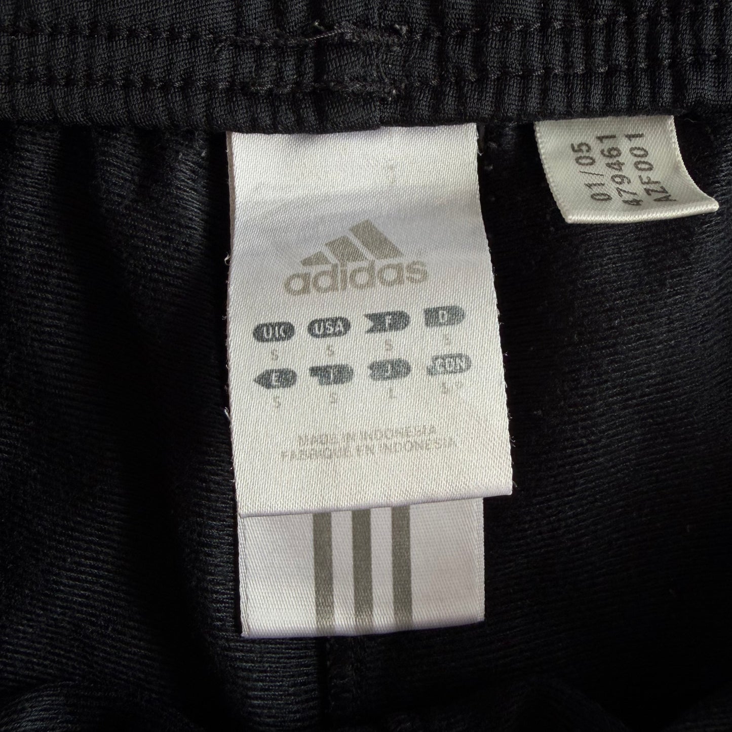 Y2K Adidas Three Stripe Mini Shorts - M