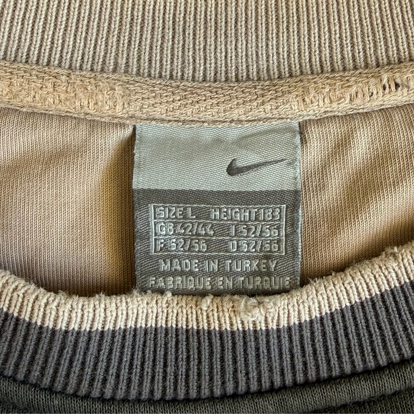 Y2K Nike Centre Swoosh Sweatshirt - L