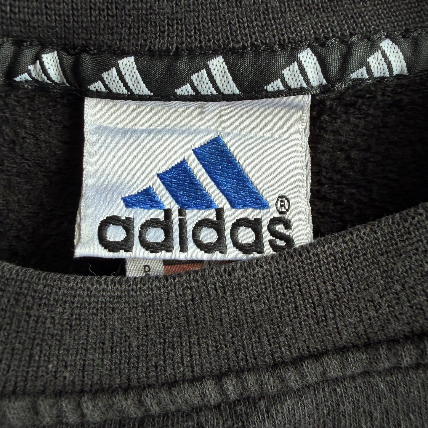 90s Adidas Sweatshirt - Medium