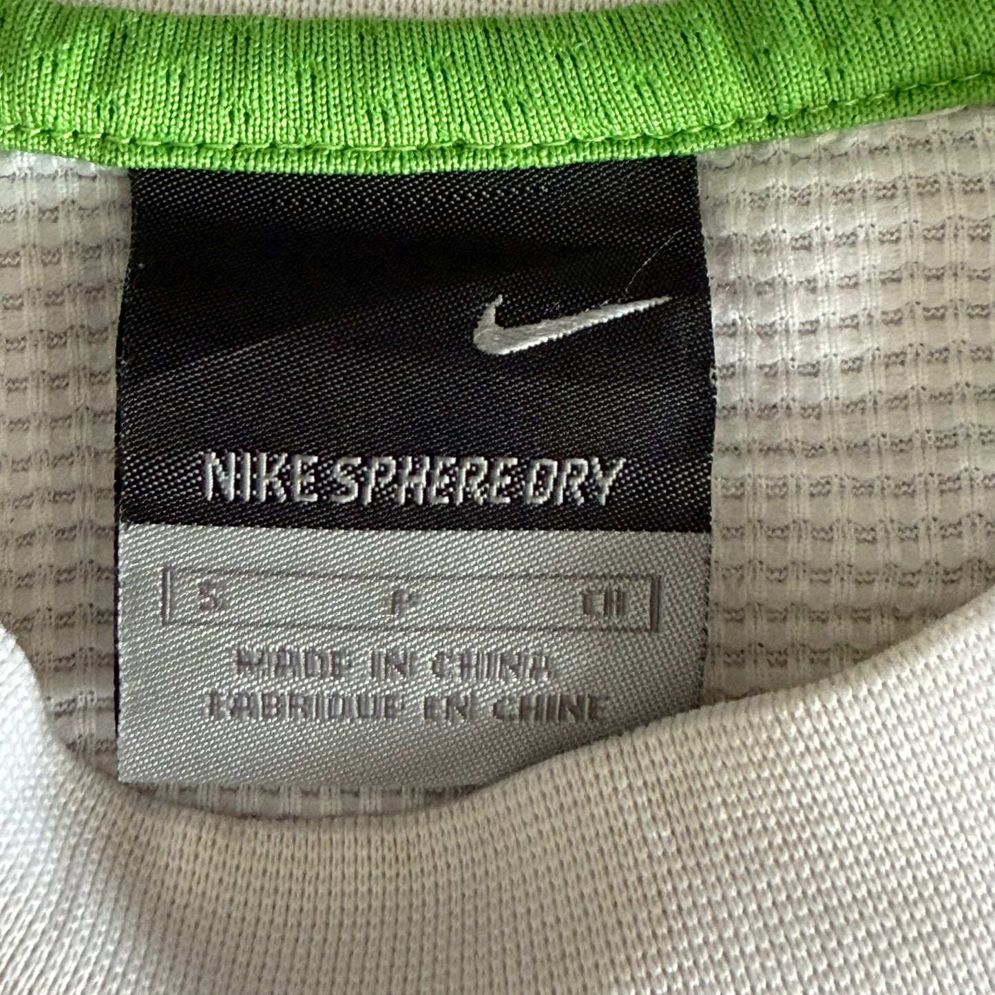 Y2K Nike Lightweight Activewear Long Sleeve Top - M