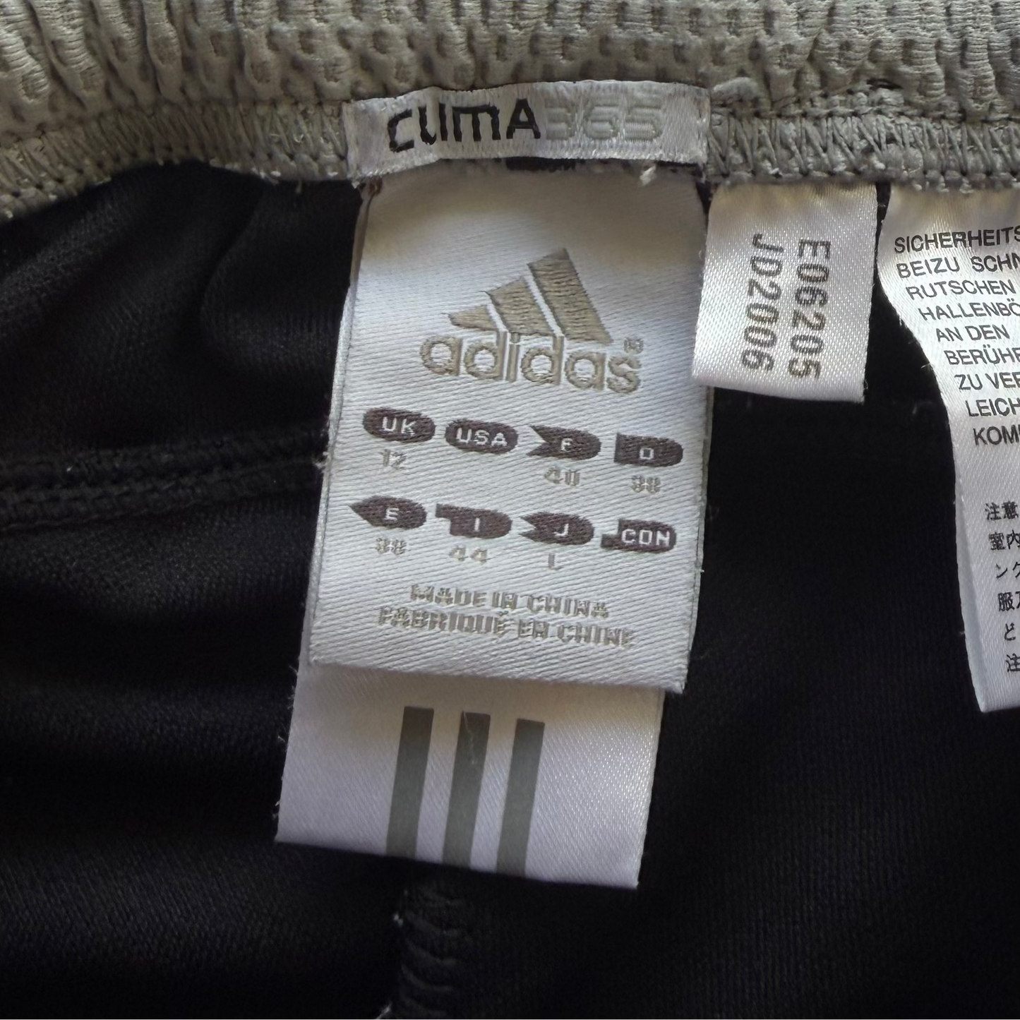 Y2K Adidas Three Stripe Wide Leg Capris - XS