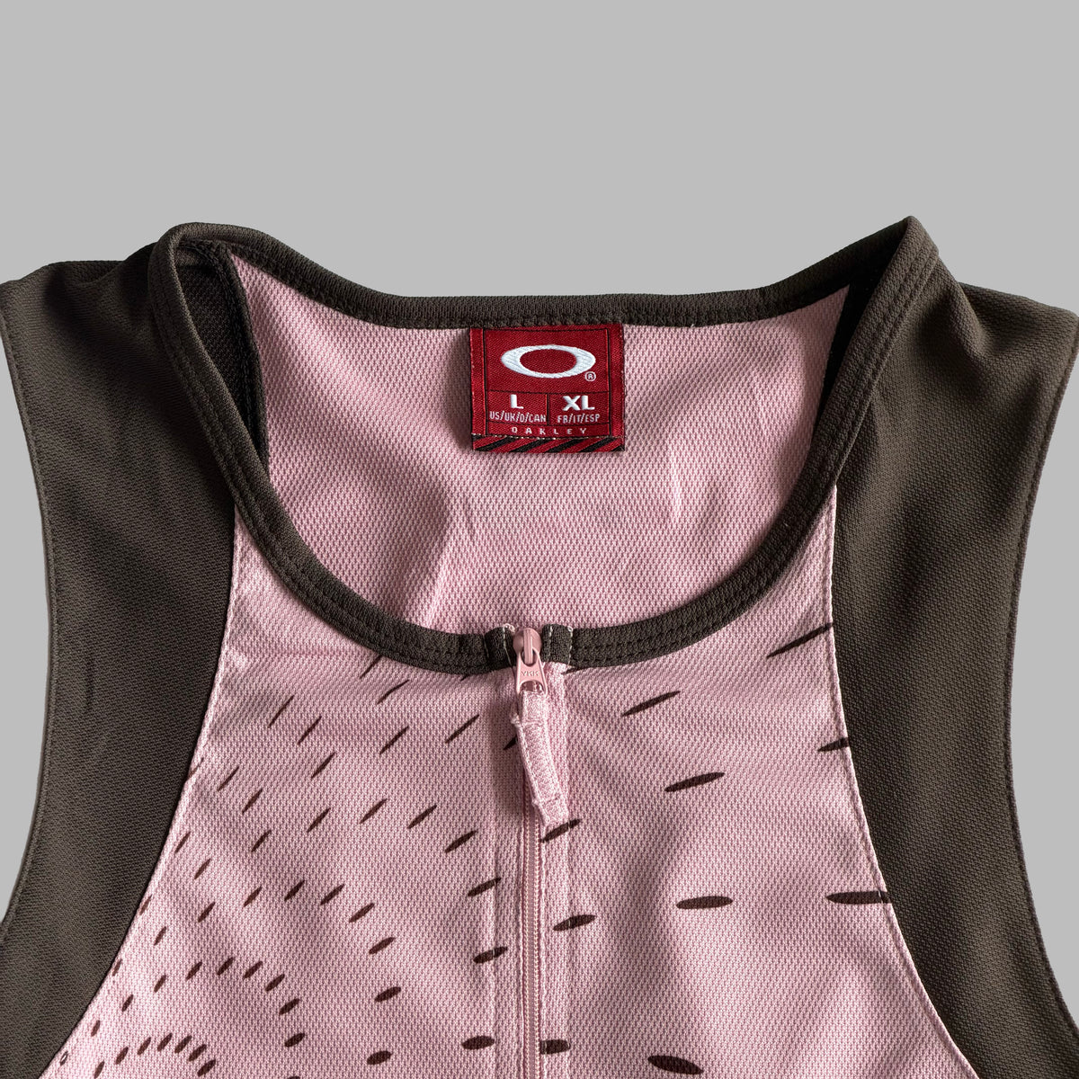 Y2K Oakley Panelled Activewear Tank - L