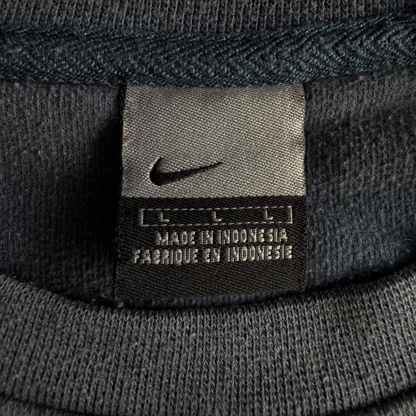 Y2K Nike Striped Sweatshirt - L