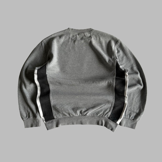 Y2K Nike Single Swoosh Panelled Sweatshirt - L