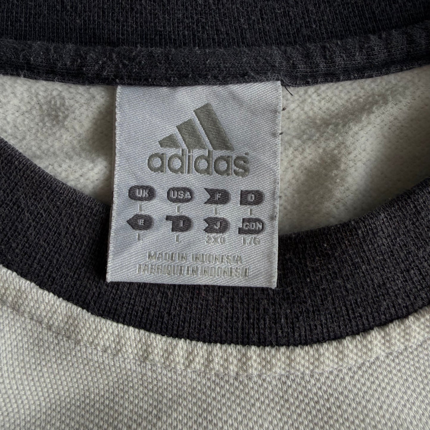 Y2K Adidas Three Striped Panelled Sweatshirt - L