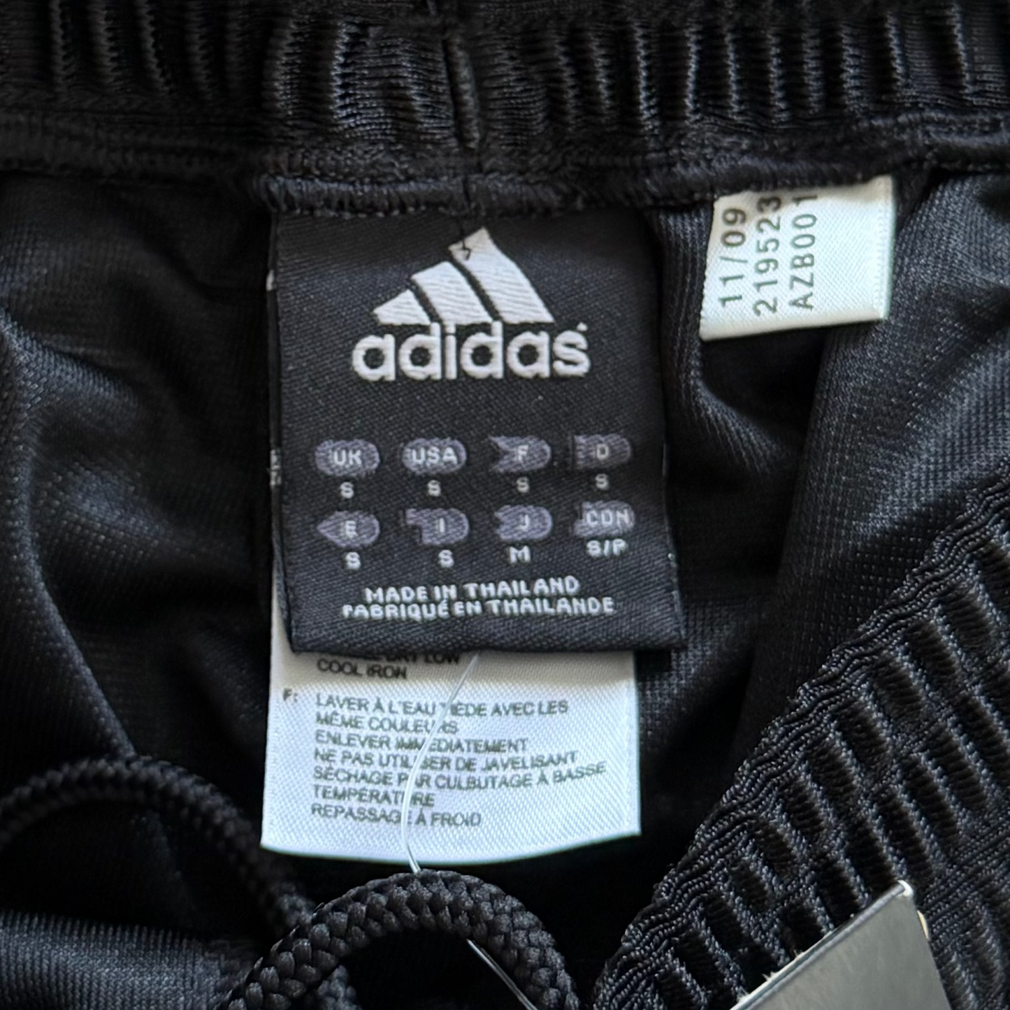 Y2K Adidas Three Stripe Basketball Shorts - S