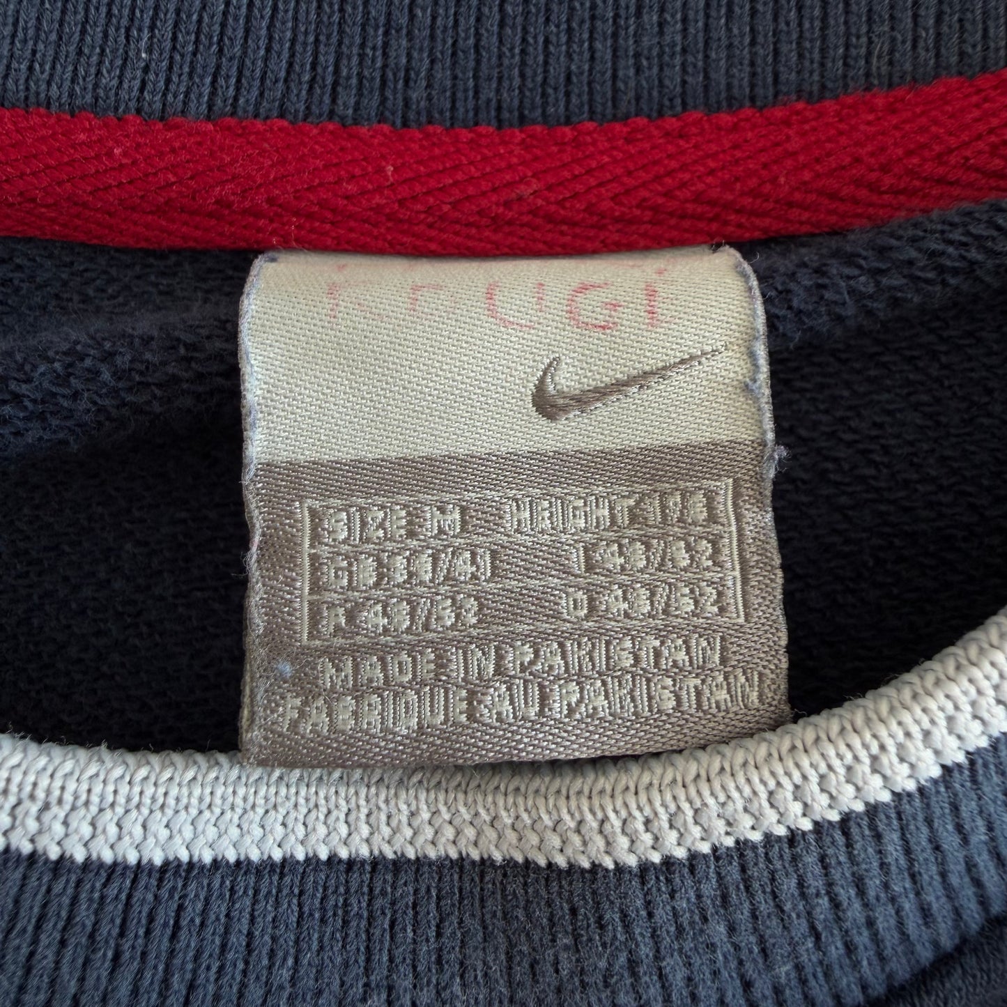 Y2K Nike Centre Swoosh Sweatshirt - M