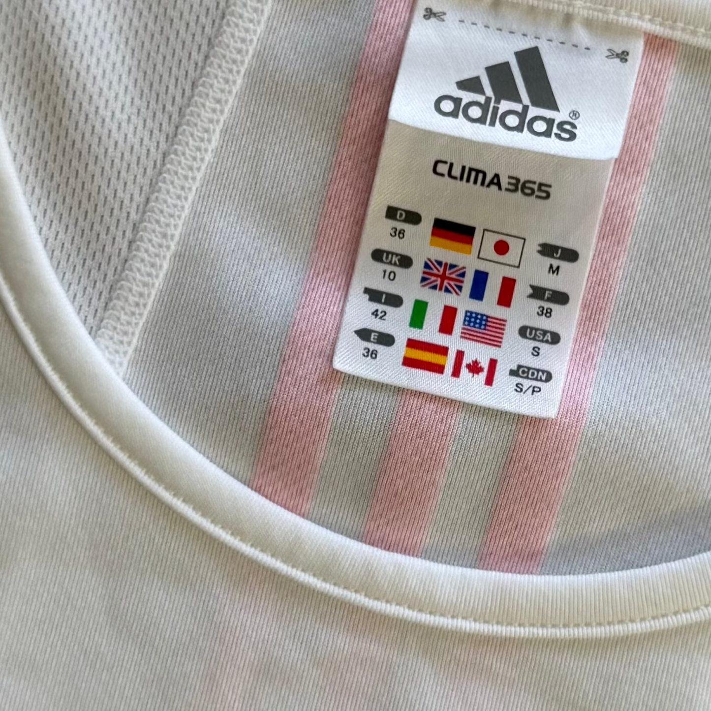 Y2K Adidas Activewear Top - M
