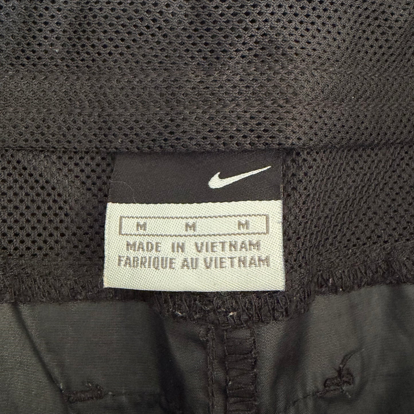 Y2K Nike Lightweight Track Shorts - M