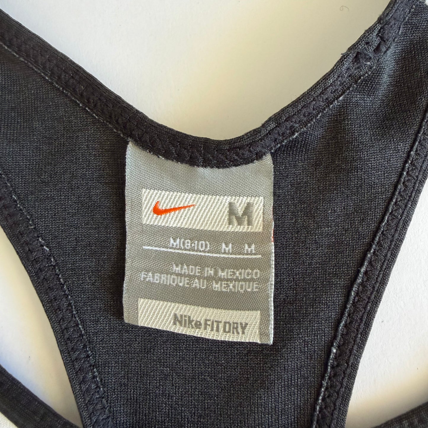 Y2K Nike Centre Swoosh Activewear Tank - M
