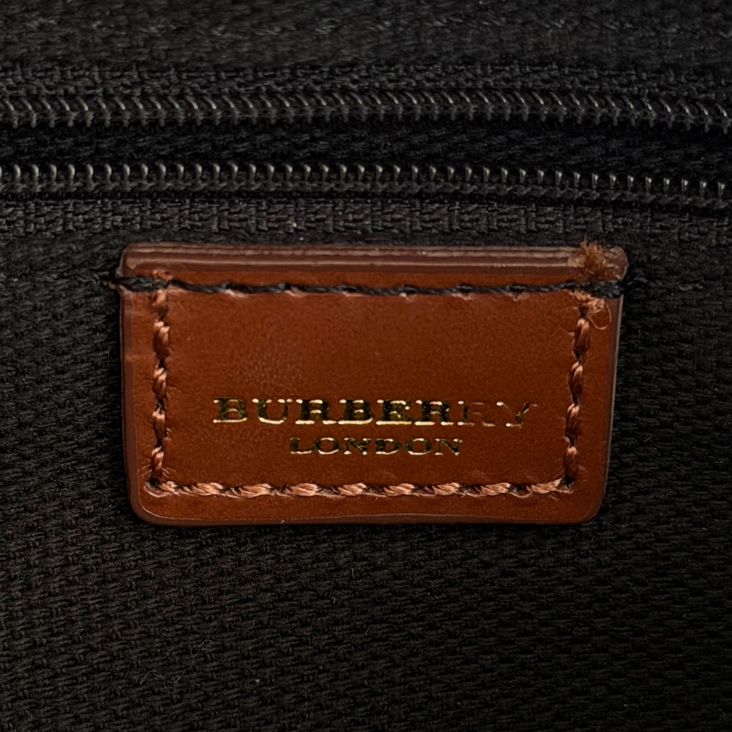 Y2K Burberry Nova Check Barrel Bag