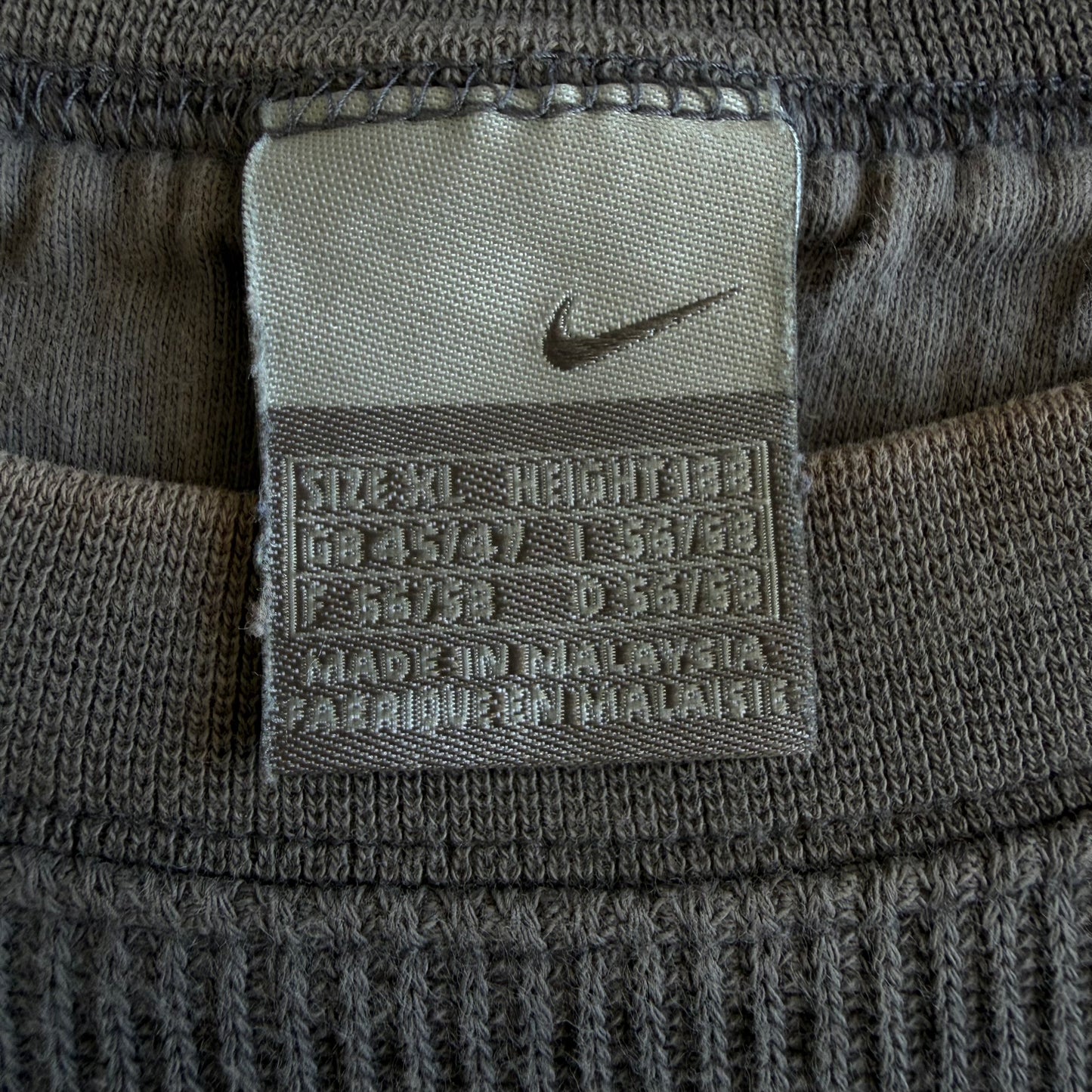 Y2K Nike Embroidered Ribbed Sweatshirt - XL