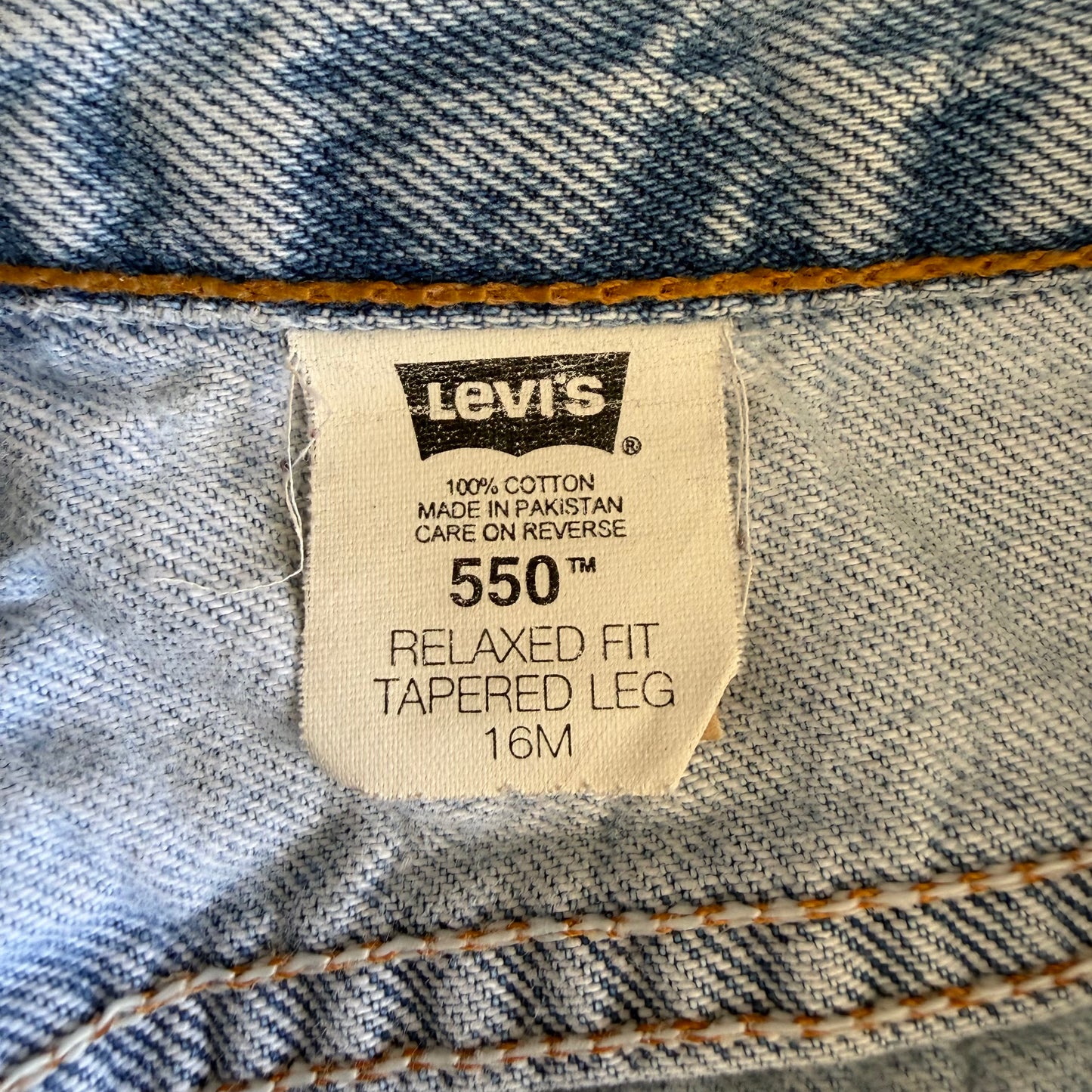 90s Levis 550 Paper Tag Wide Leg Jeans - 30"
