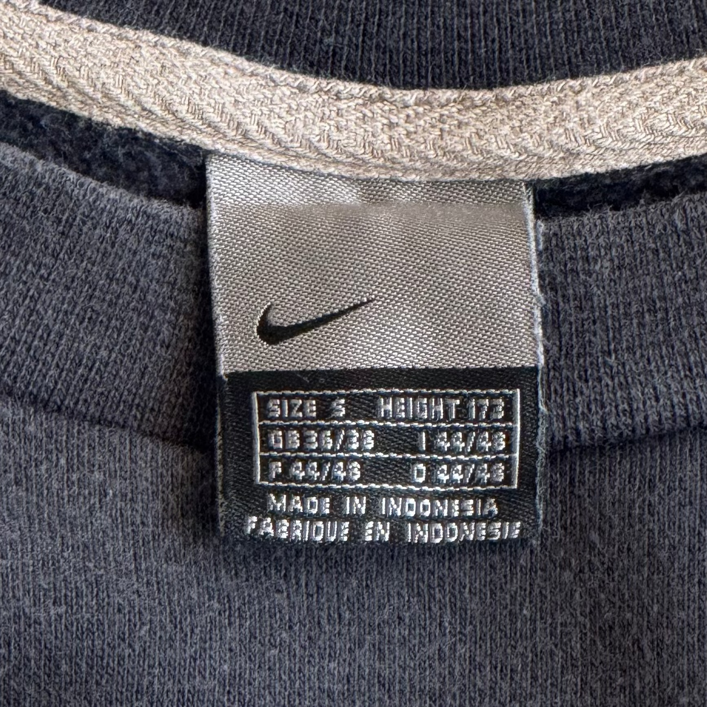 Nike Single Swoosh Sweatshirt - Small