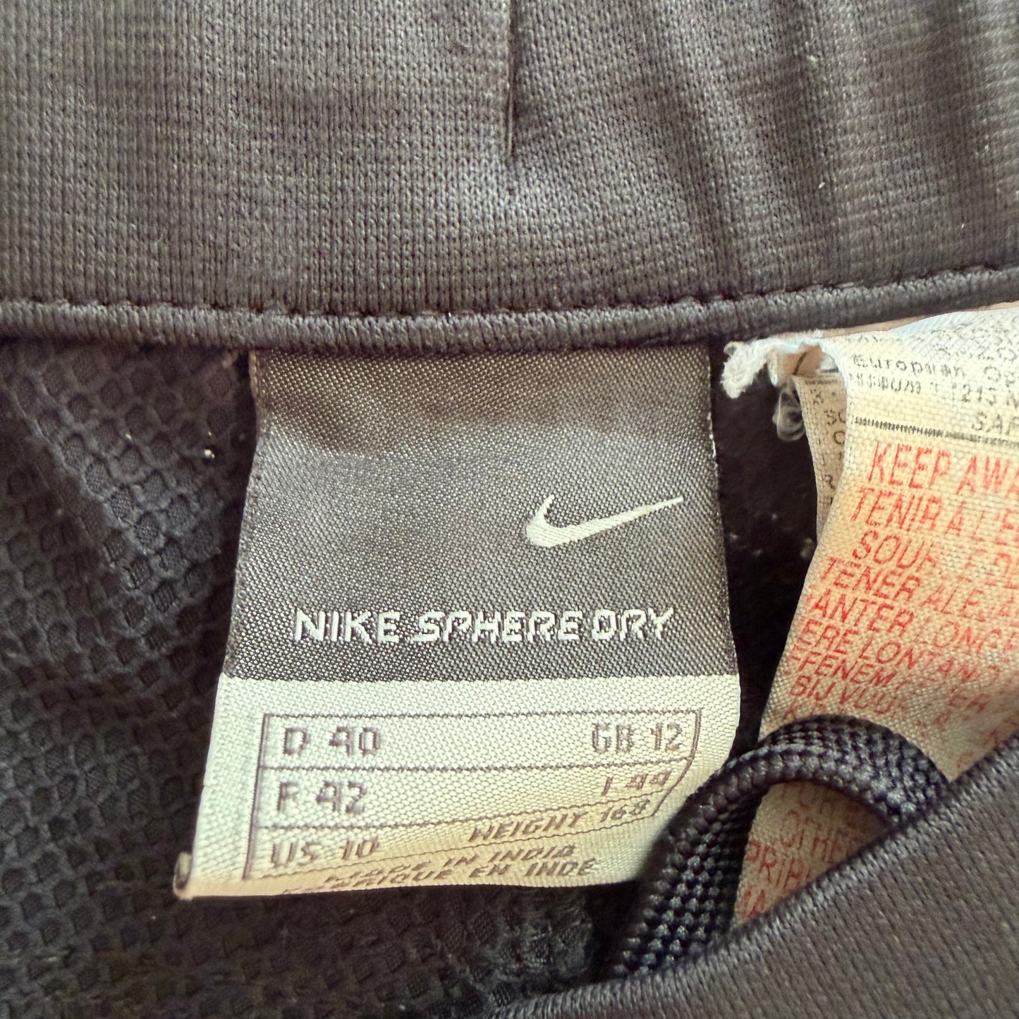 Y2K Nike Mid-Length Parachute Classic Track Pants - M
