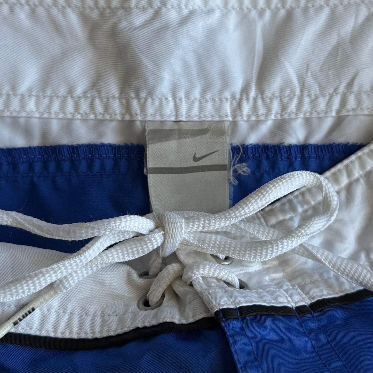 00s Nike Board Shorts - 36"
