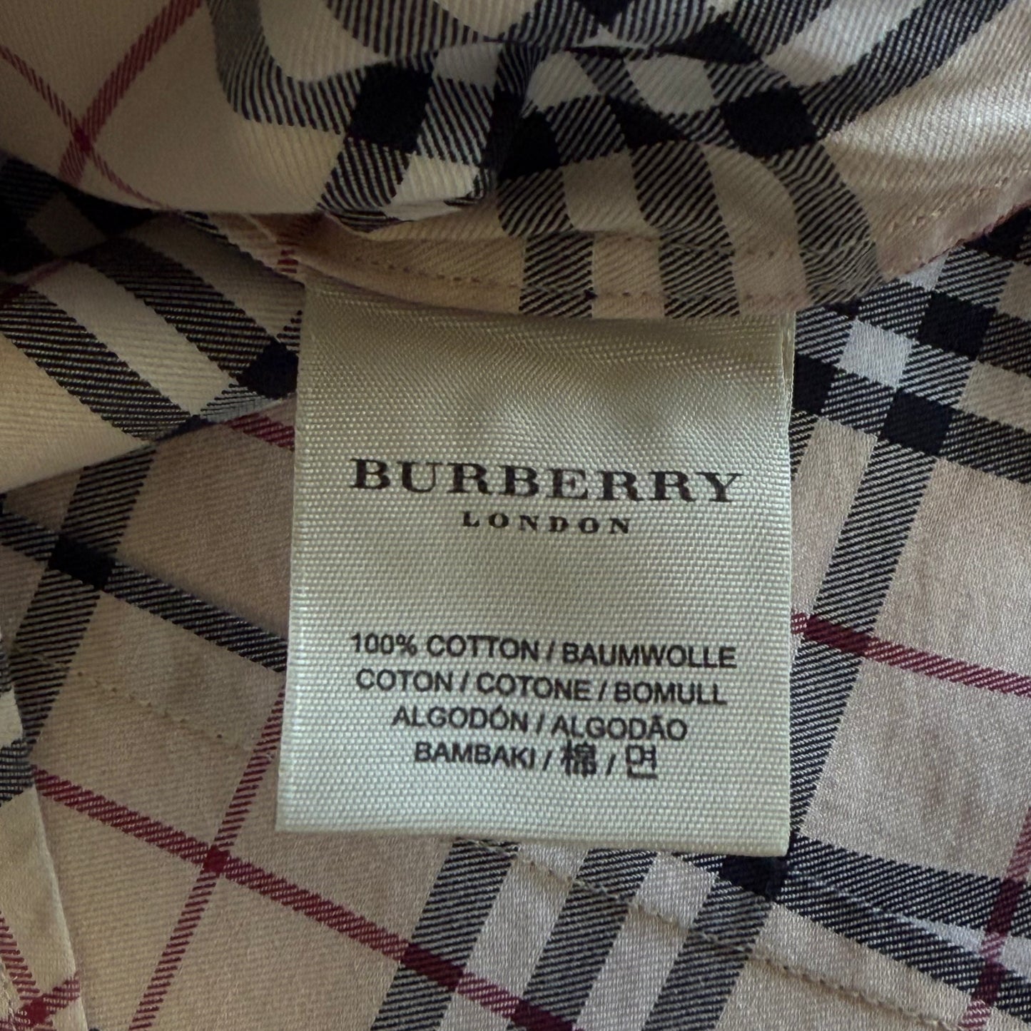 00s Burberry Button Up Shirt - Medium