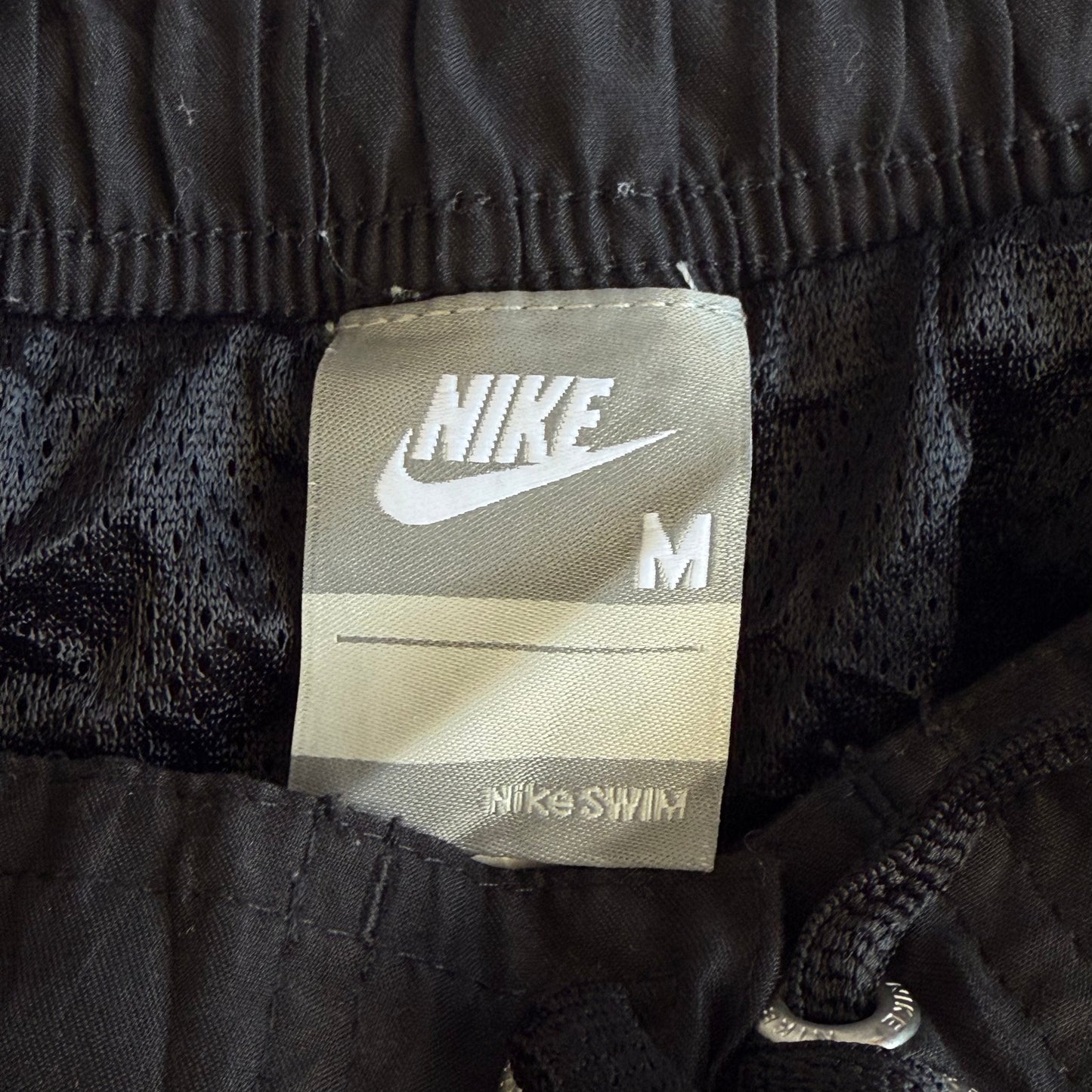 00s Nike Board Shorts - 28"