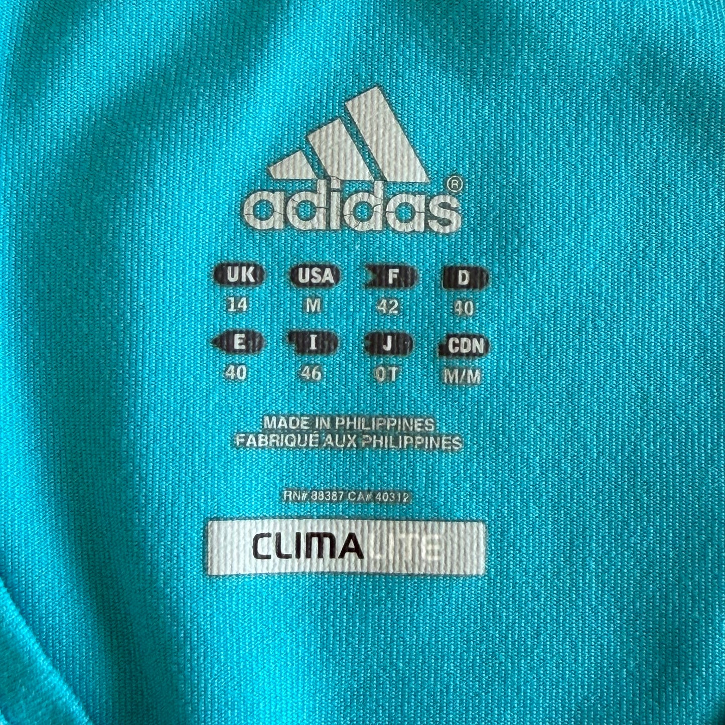 Y2K Adidas V-Neck Activewear Top - M/L