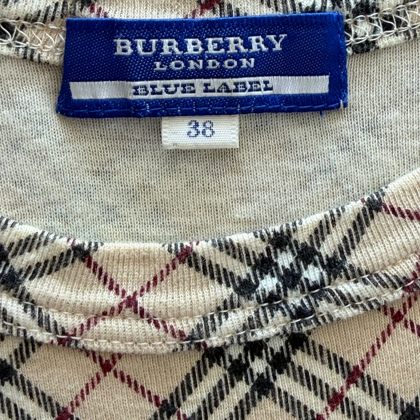 Y2K Burberry Nova Check Fitted T-Shirt - M