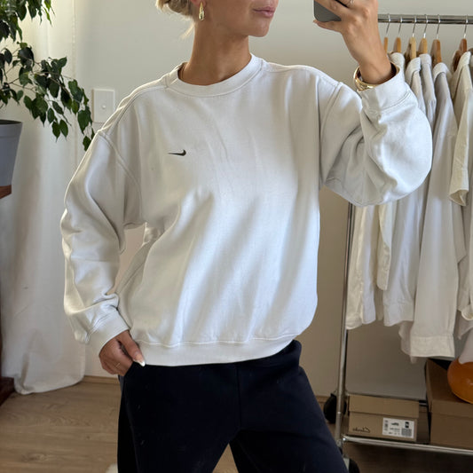 Nike Swoosh Sweatshirt - Medium