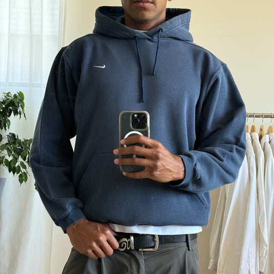 Nike Swoosh Hoodie - Medium