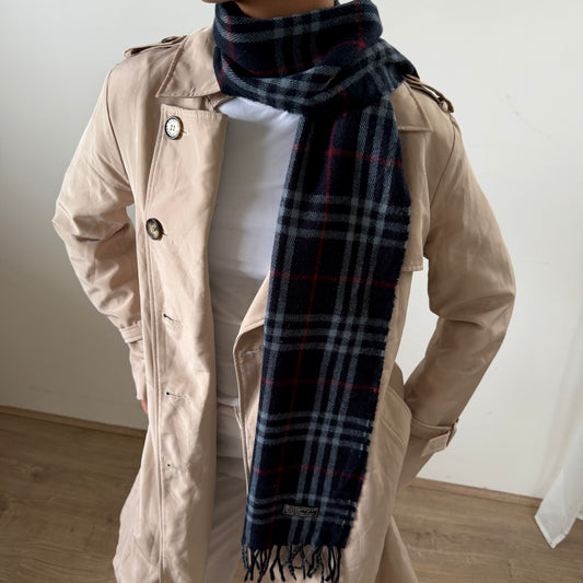 90s Burberry Lambswool Check Scarf
