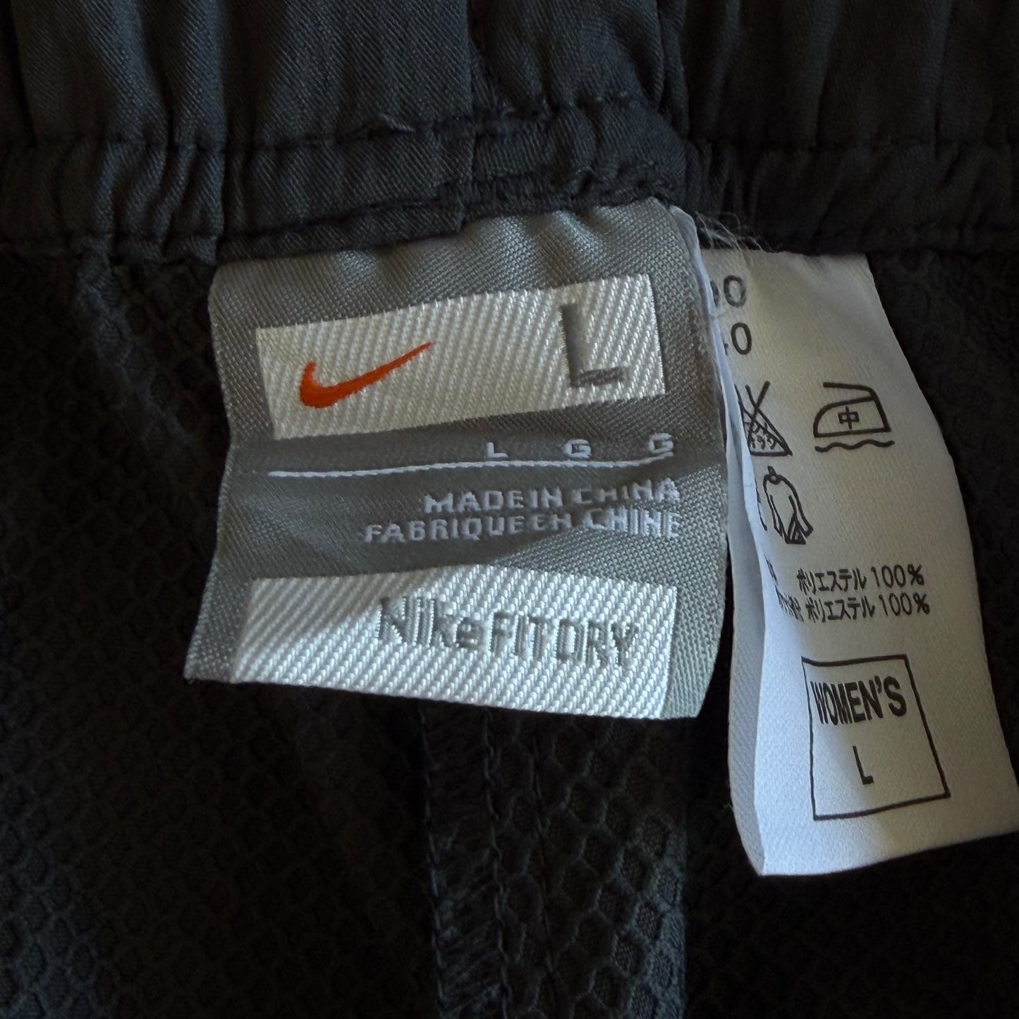 Y2K Nike Striped Baggy Capris - S