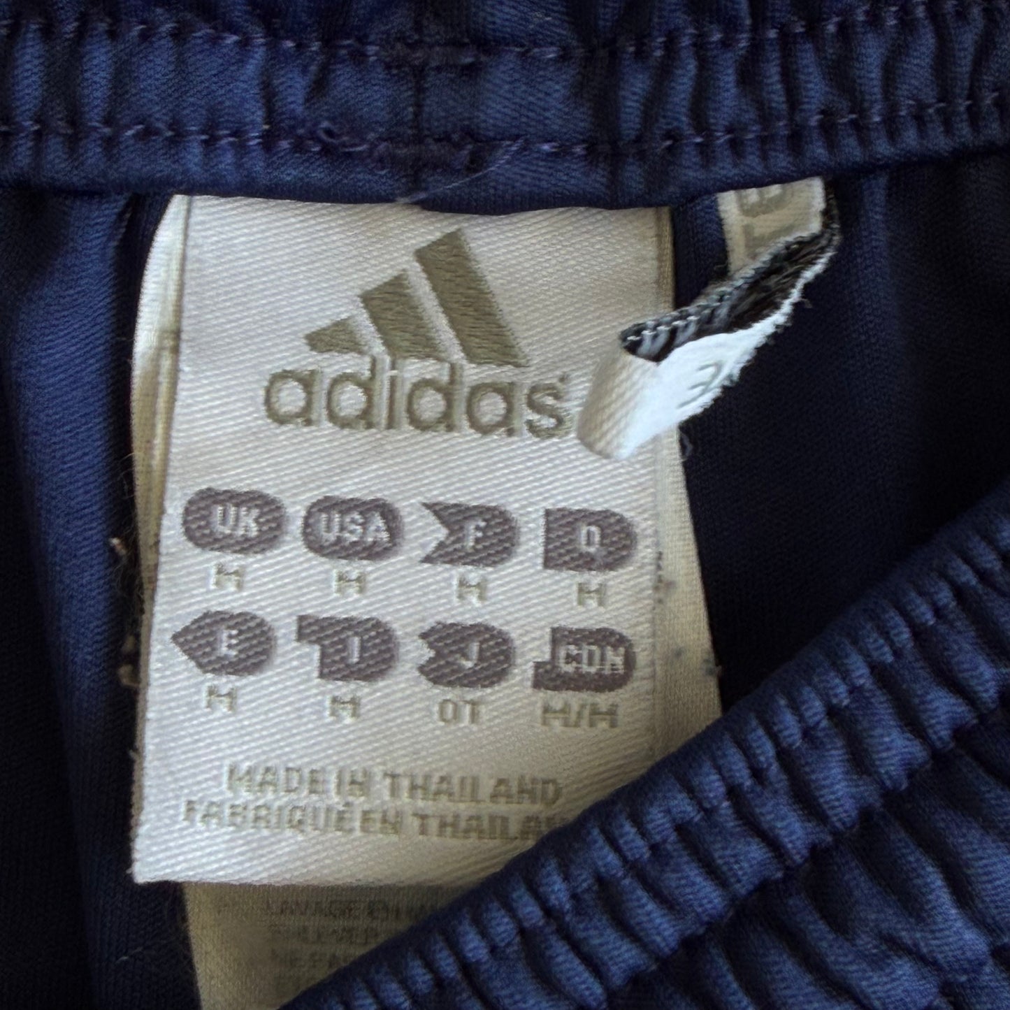 Y2K Adidas Three Stripe Shorts - M