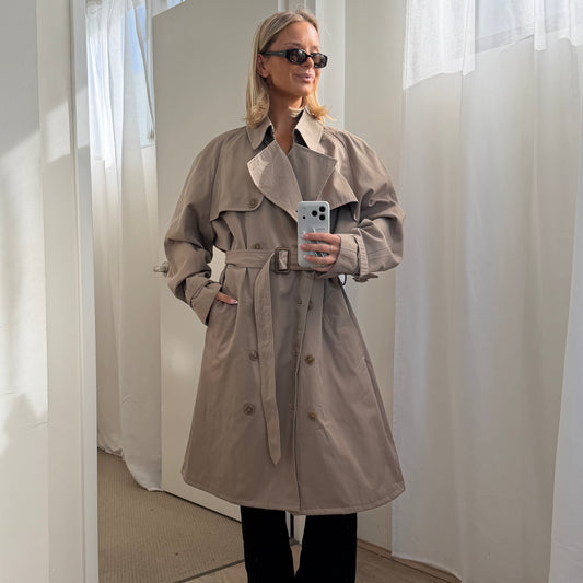 90s Burberry Double Breasted Trench Coat - L