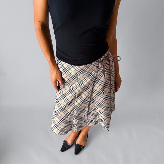 Y2K Burberry Blue Label Nova Check Flared Wrap Skirt - 28"