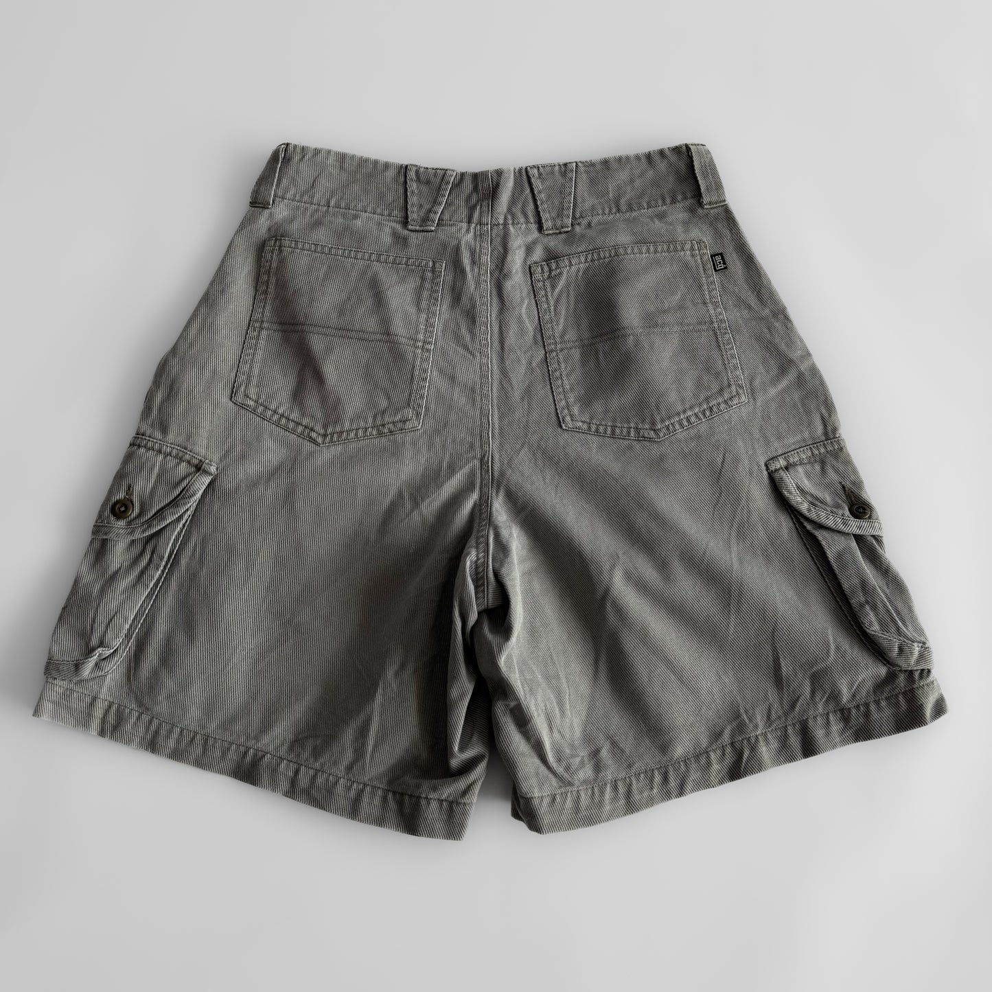 Nike ACG Cargo Shorts - 30”