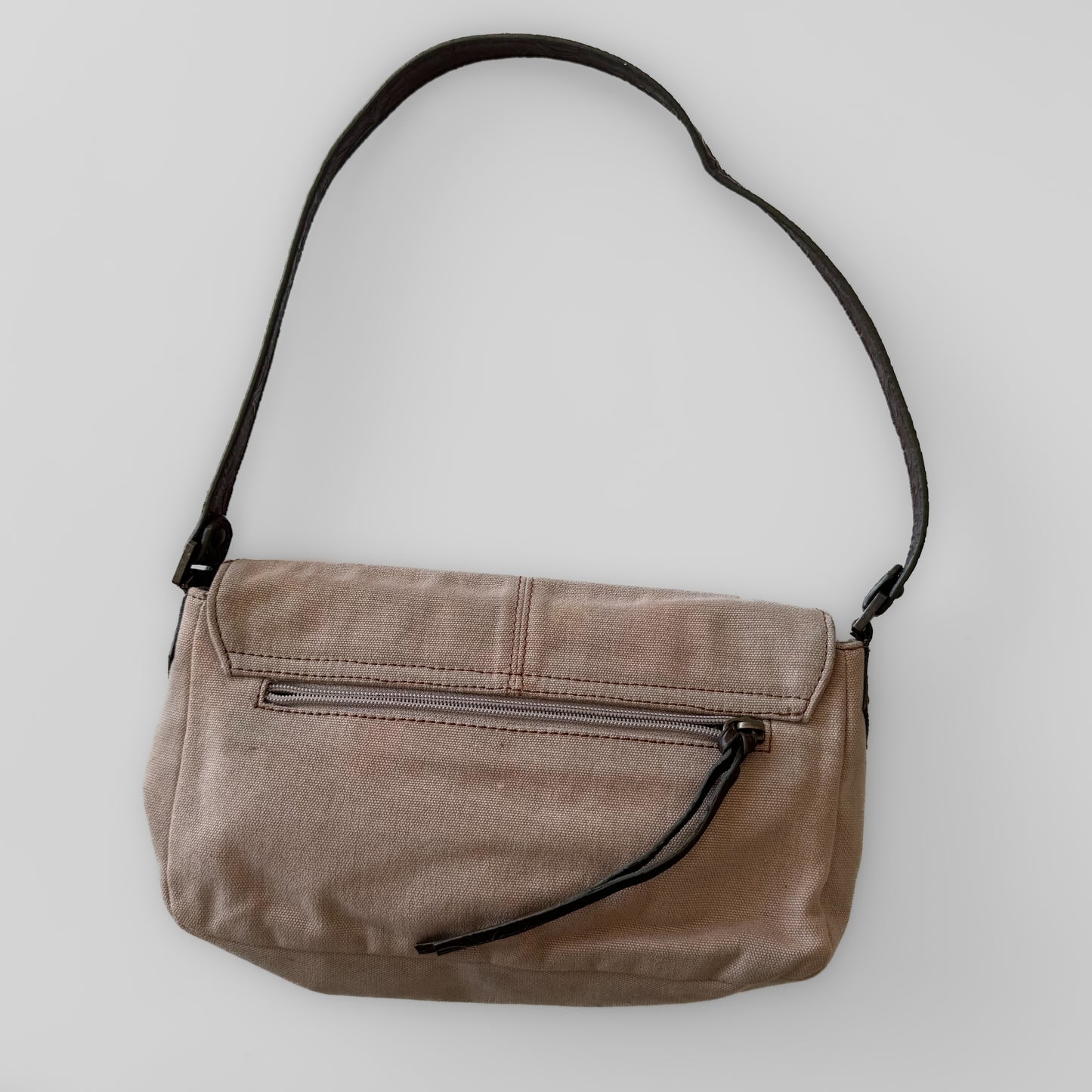 00s Guess Pochette