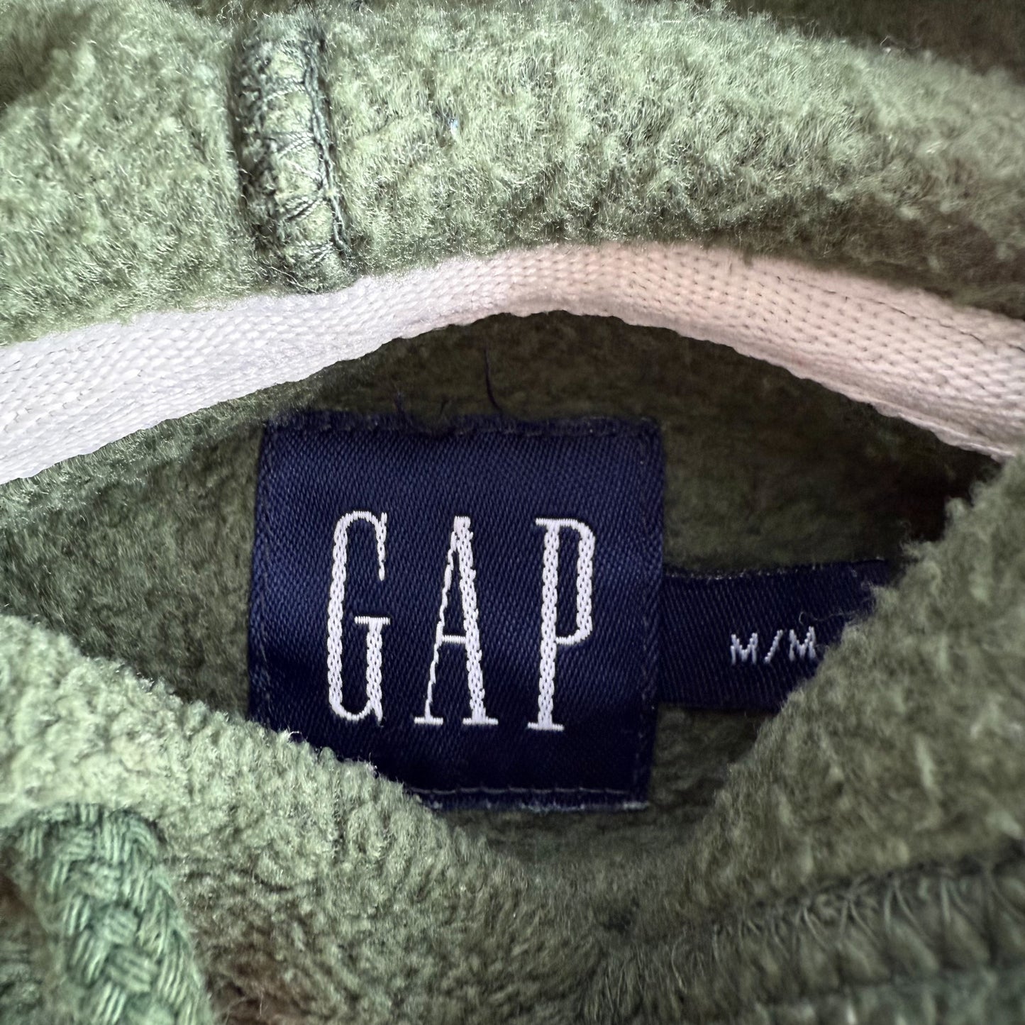 Gap Fleece Hoodie - Medium